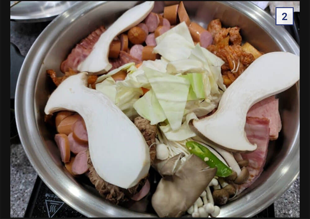 햄 많이 넣은 부대찌개 1인분 1